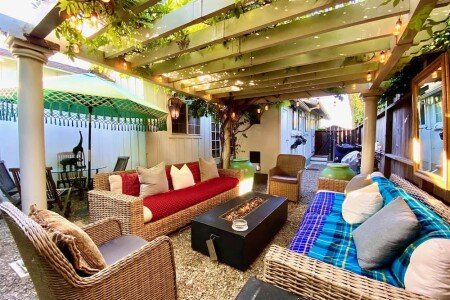 House 2 bedrooms, with fireplace