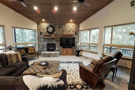 House 6 bedrooms, with jacuzzi