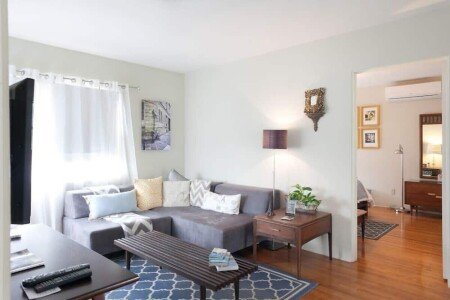 Bed and breakfast 1 bedroom, with air conditioning