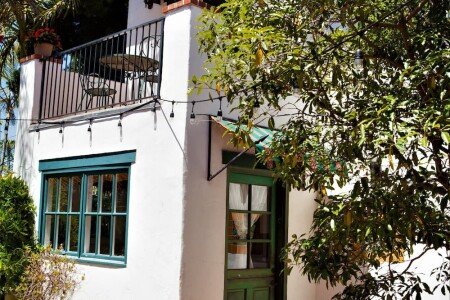 Bed and breakfast 1 bedroom, with garden