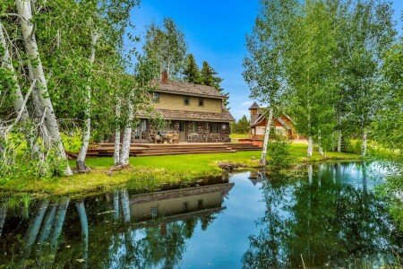 Bed and breakfast 4 bedrooms, with garden