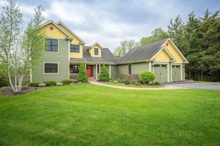House 6 bedrooms, with jacuzzi