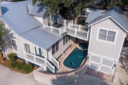 House 4 bedrooms, with jacuzzi