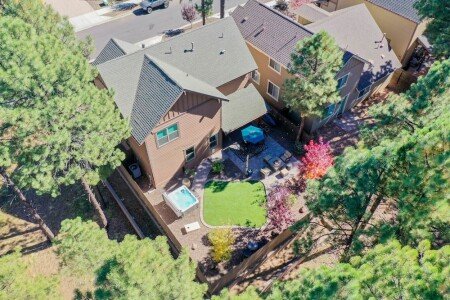 House 3 bedrooms, with jacuzzi