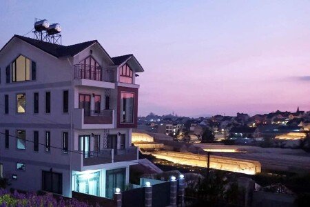 Villa 9 bedrooms, with garden